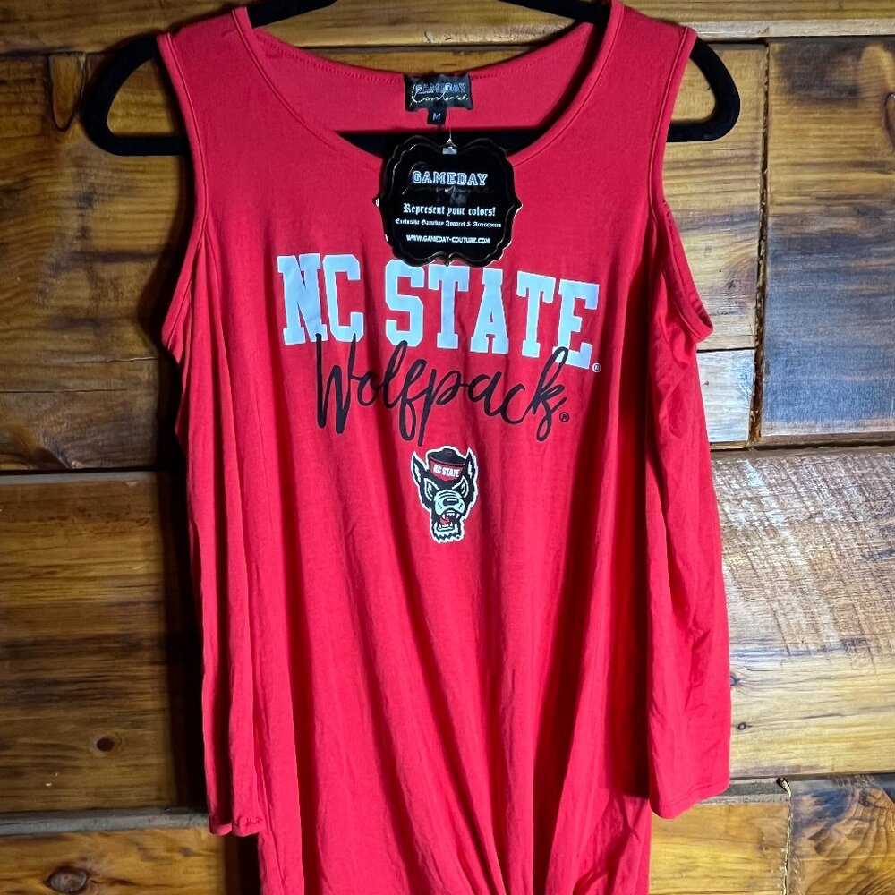 NC State NWT Open Shoulder Tie Top Womens